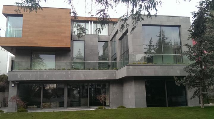 Yucel Residence
